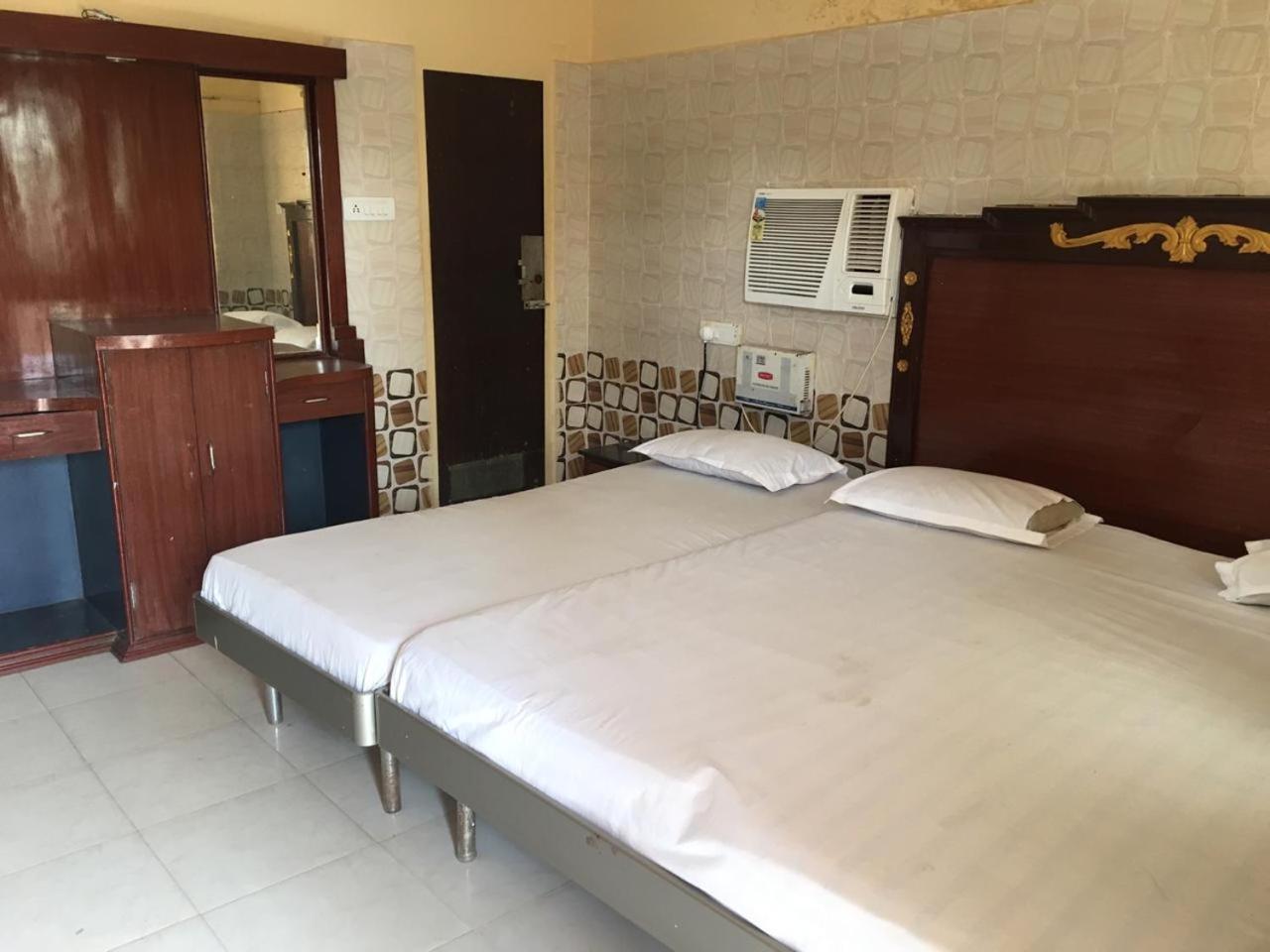 פורי Hotel Maa Kamakhya מראה חיצוני תמונה