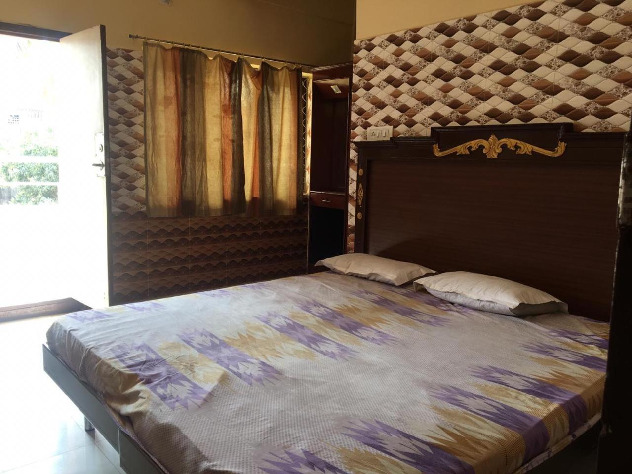 פורי Hotel Maa Kamakhya מראה חיצוני תמונה